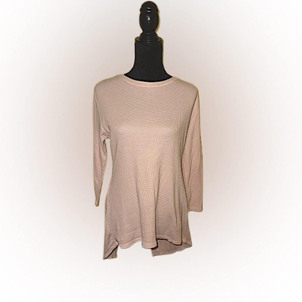 Embellish tan thermal shirt, v open on the back size Small.